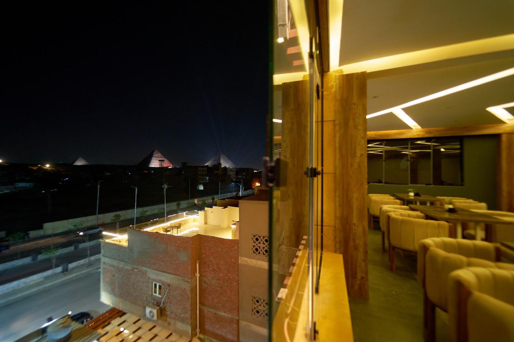 Crown Pyramids View Hotel Giza ภายนอก รูปภาพ