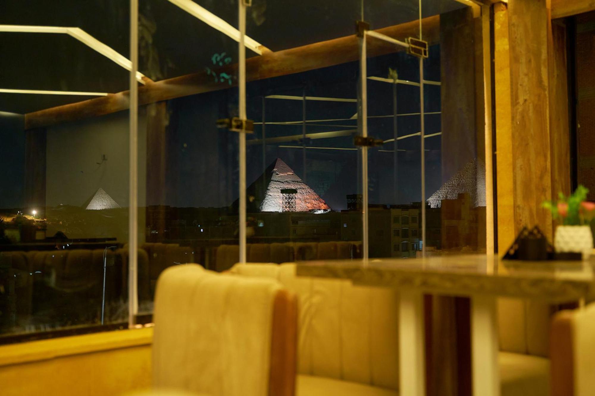 Crown Pyramids View Hotel Giza ภายนอก รูปภาพ